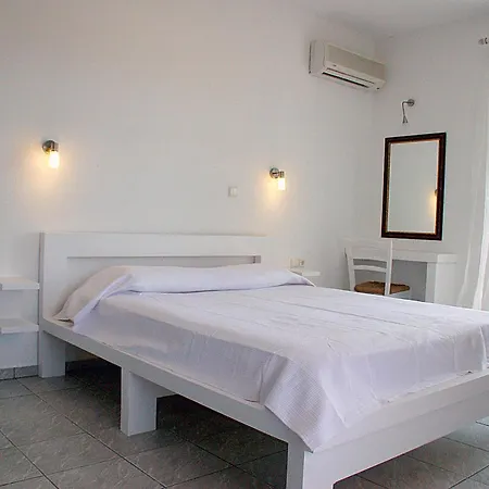 Handrina Apartament Naxos City