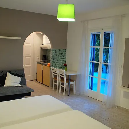 Apartament Handrina Naxos City