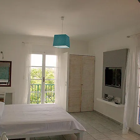 Handrina Apartament Naxos City